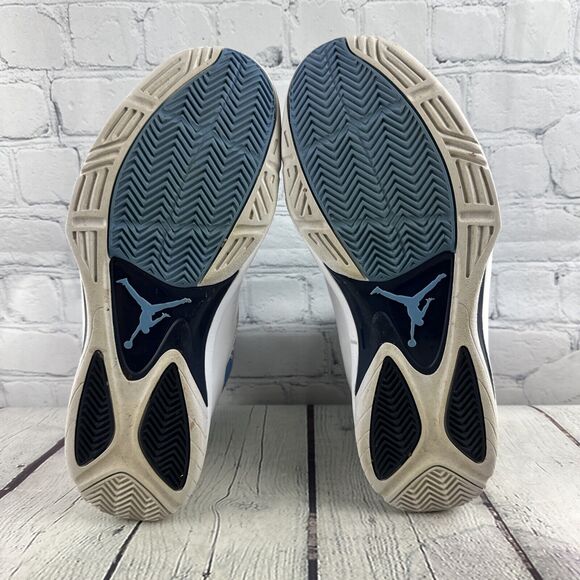 Nike Air Jordan Aero Mania Mens Sz 11.5 UNC TARHEELS Carolina Blue 552313 2013 - Picture 8 of 8